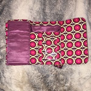 Vera Bradley Billfold🌸